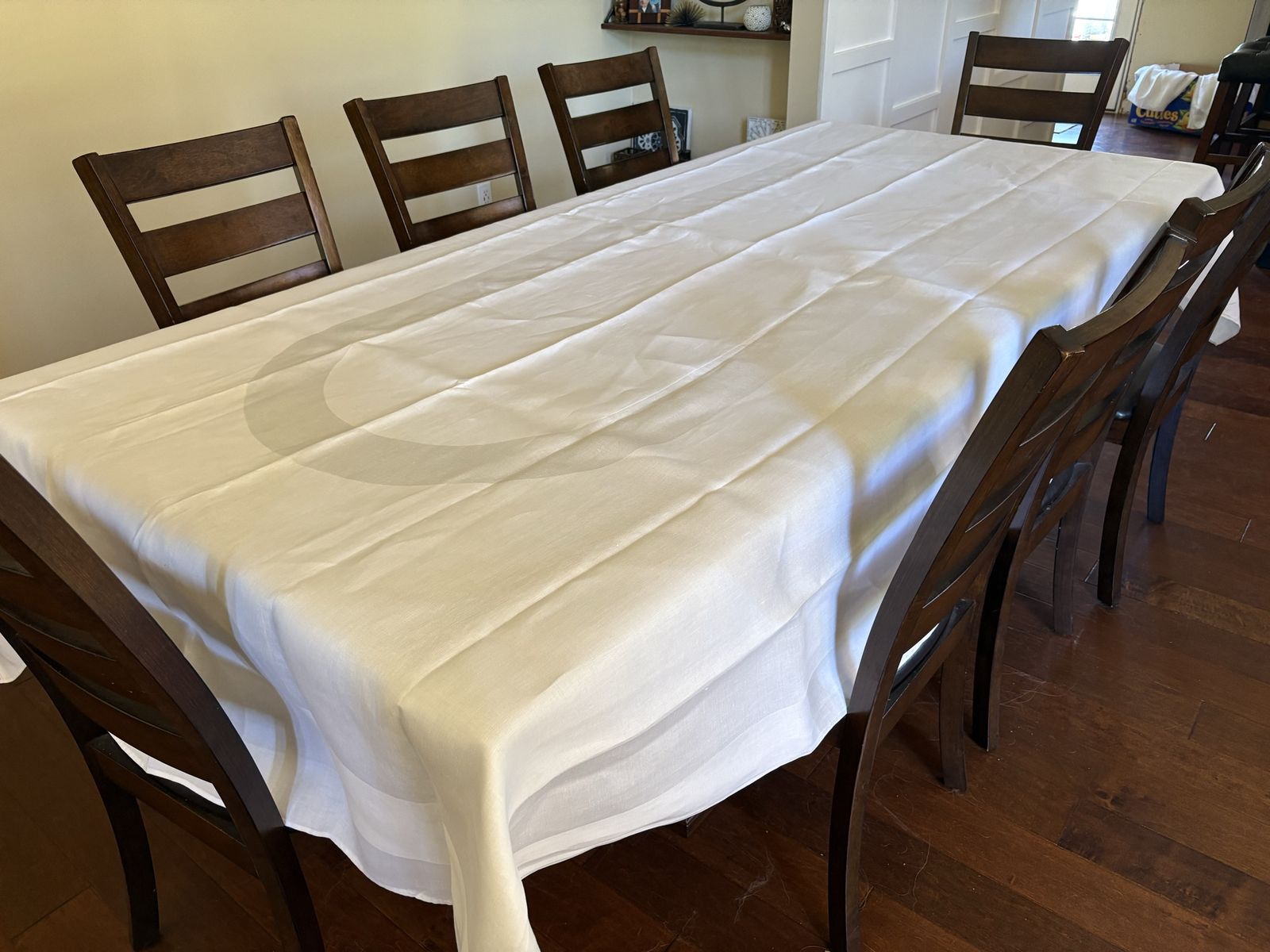 Vintage Large White Tablecloth w/ Subtle Oval 120x70