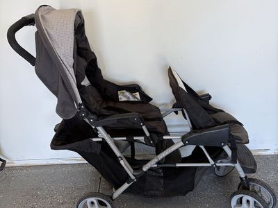 Graco DuoGlider Double Stroller - Black and Gray Tandem Stroller