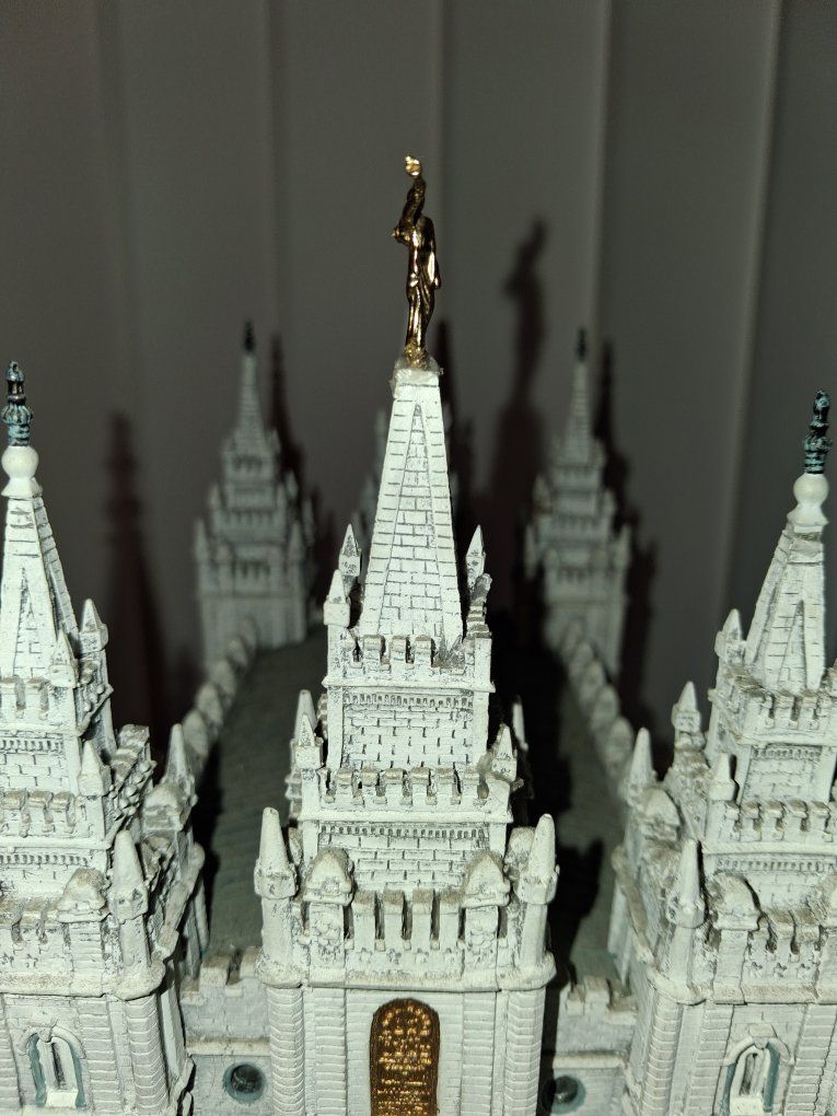 Salt Lake Temple LDS Miniature Statue Model Replica Figurine