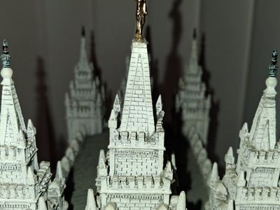 Salt Lake Temple LDS Miniature Statue Model Replica Figurine