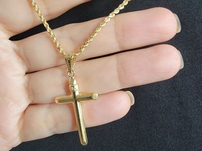 cadena y dije en ORO de 18K