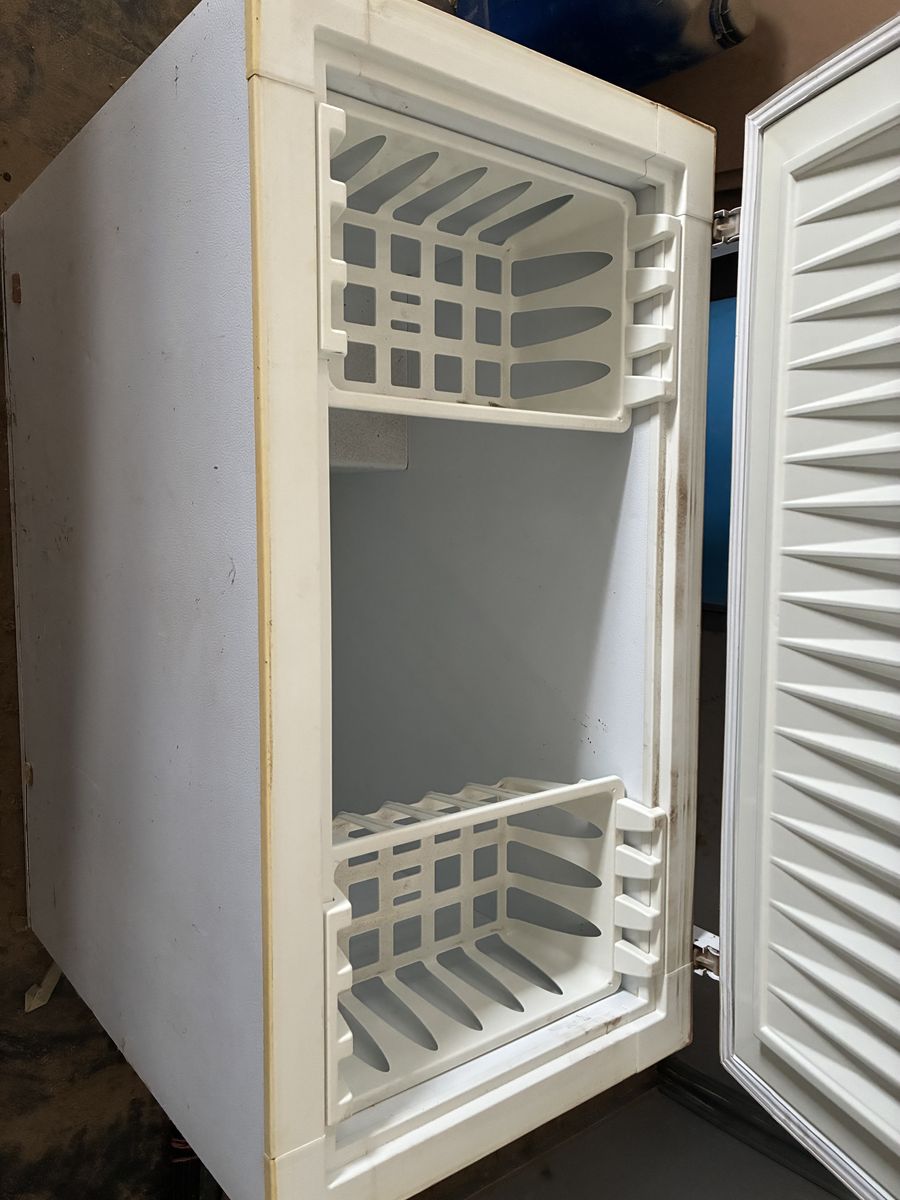 Main image 3
