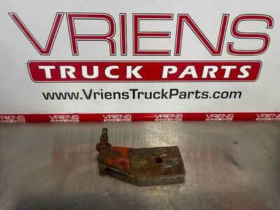 Freightliner Right Bracket