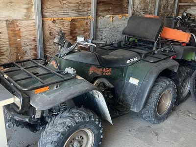 Arctic cat 454 and 400, 1990 XR 200