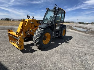 2019 JCB loader