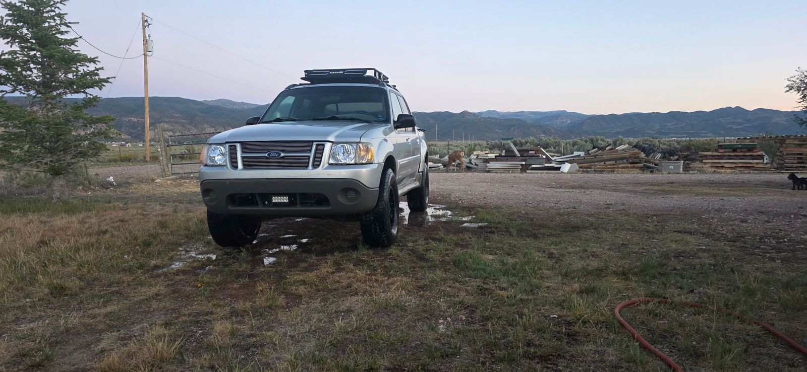 2002 Ford Explorer Sport Trac 