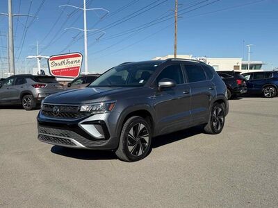 2024 Volkswagen Taos SE 4Motion