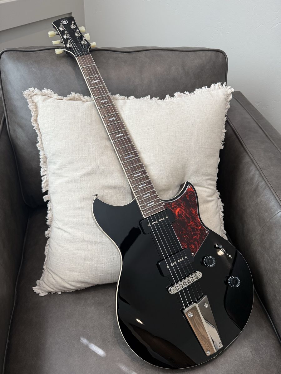 Yamaha Revstar RSS02T - basically new w/upgrades