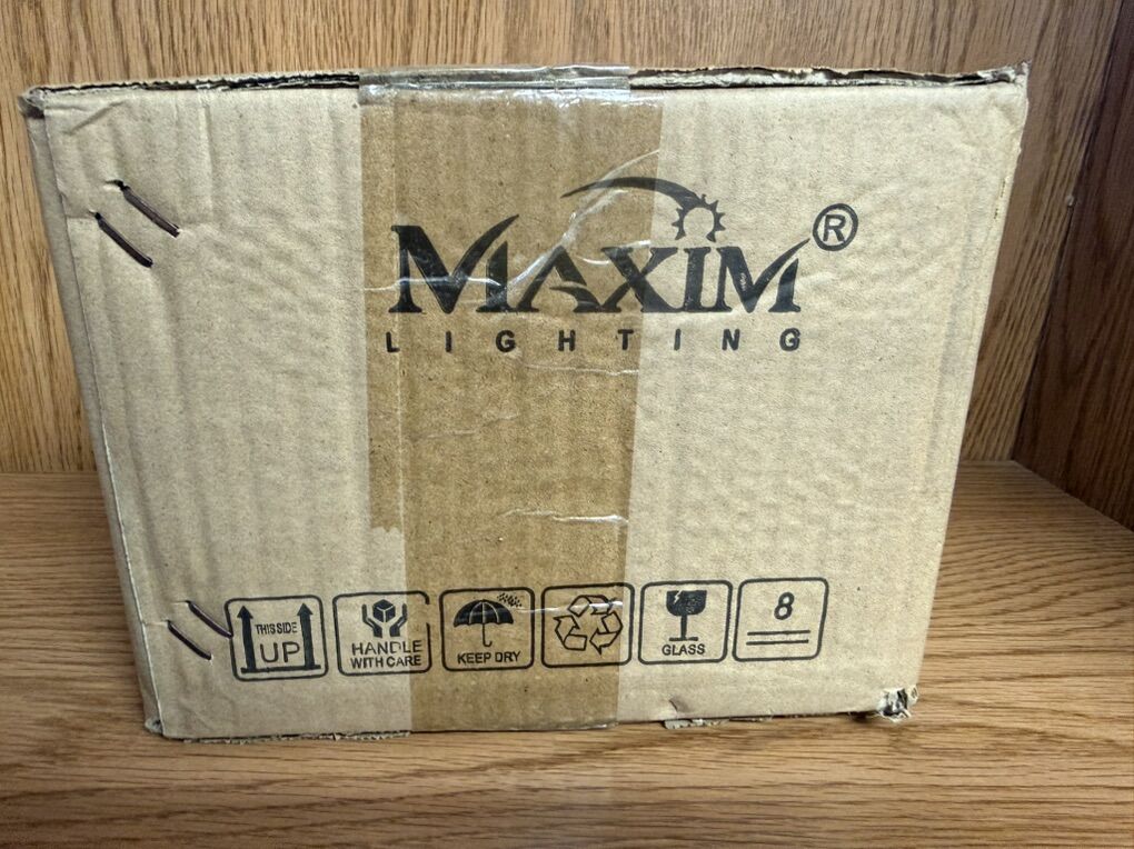 Maxim Light Fixtures New In Box (4)