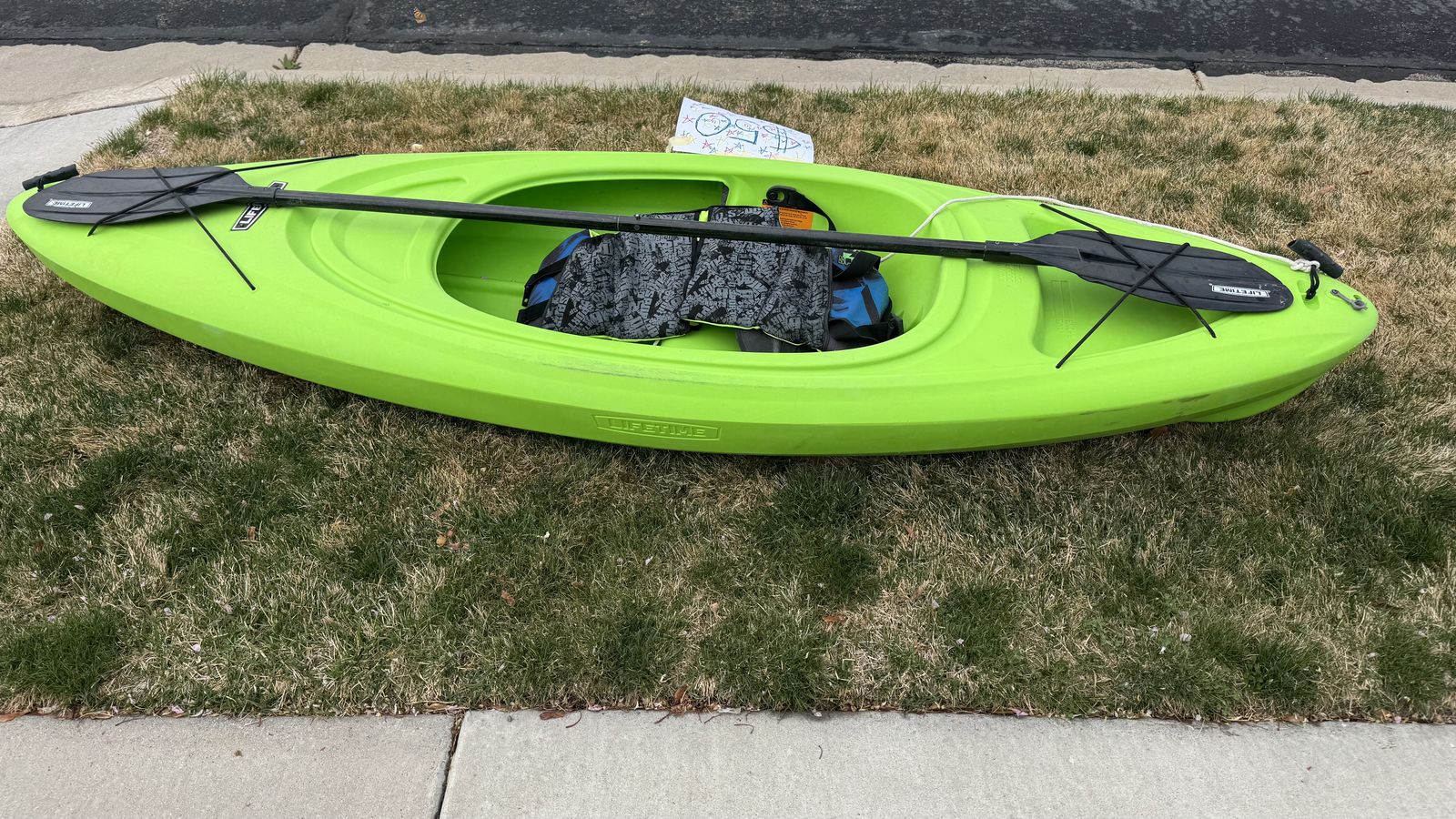 Lifetime 8ft Kayak