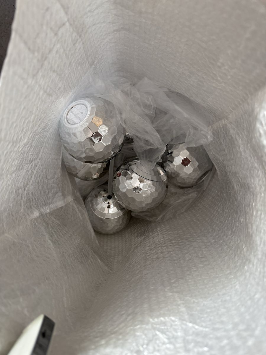 8 disco ball cups with straws