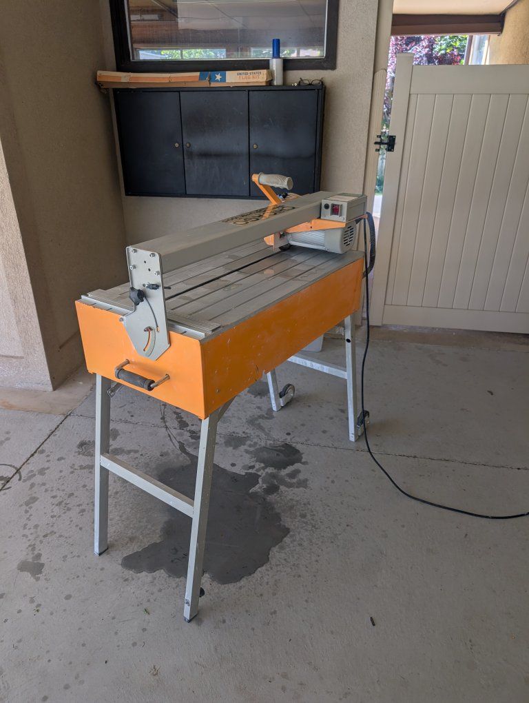 Chicago Electric Power Tools Tile Saw - Used, Great Condition