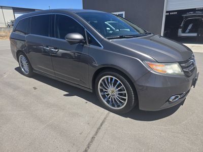 2016 Honda Odyssey Touring w/DVD w/Navi