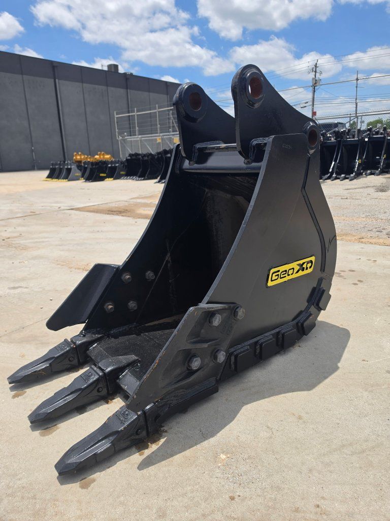 24" Heavy Duty GeoXD Excavator Bucket