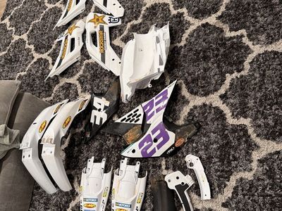 Supercross Races Husqvarna Factory Plastics