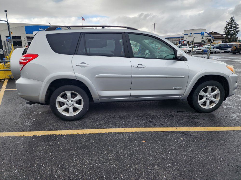 2010 TOYOTA RAV4 Limited