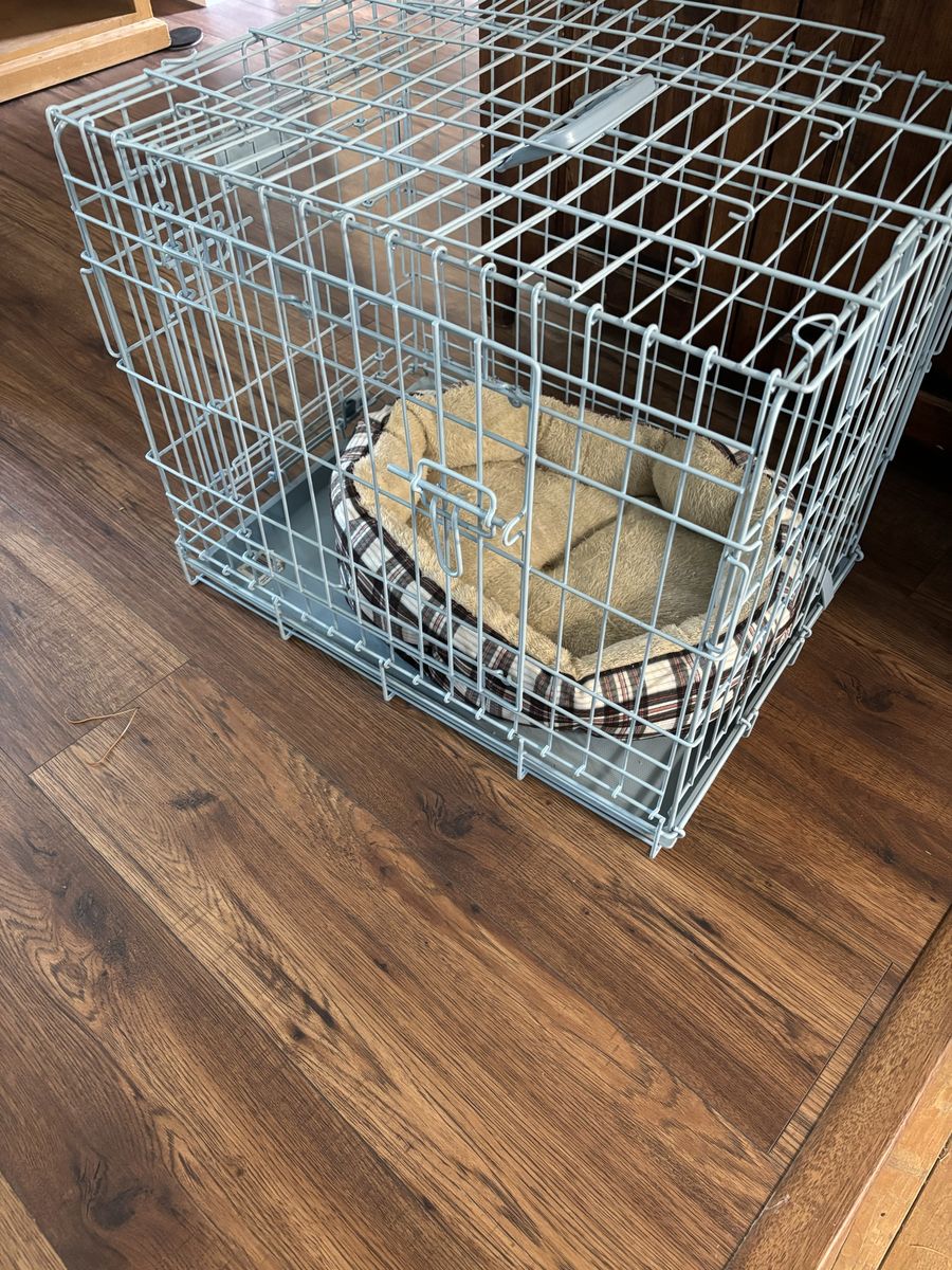 Dog crate