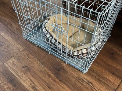 Dog crate