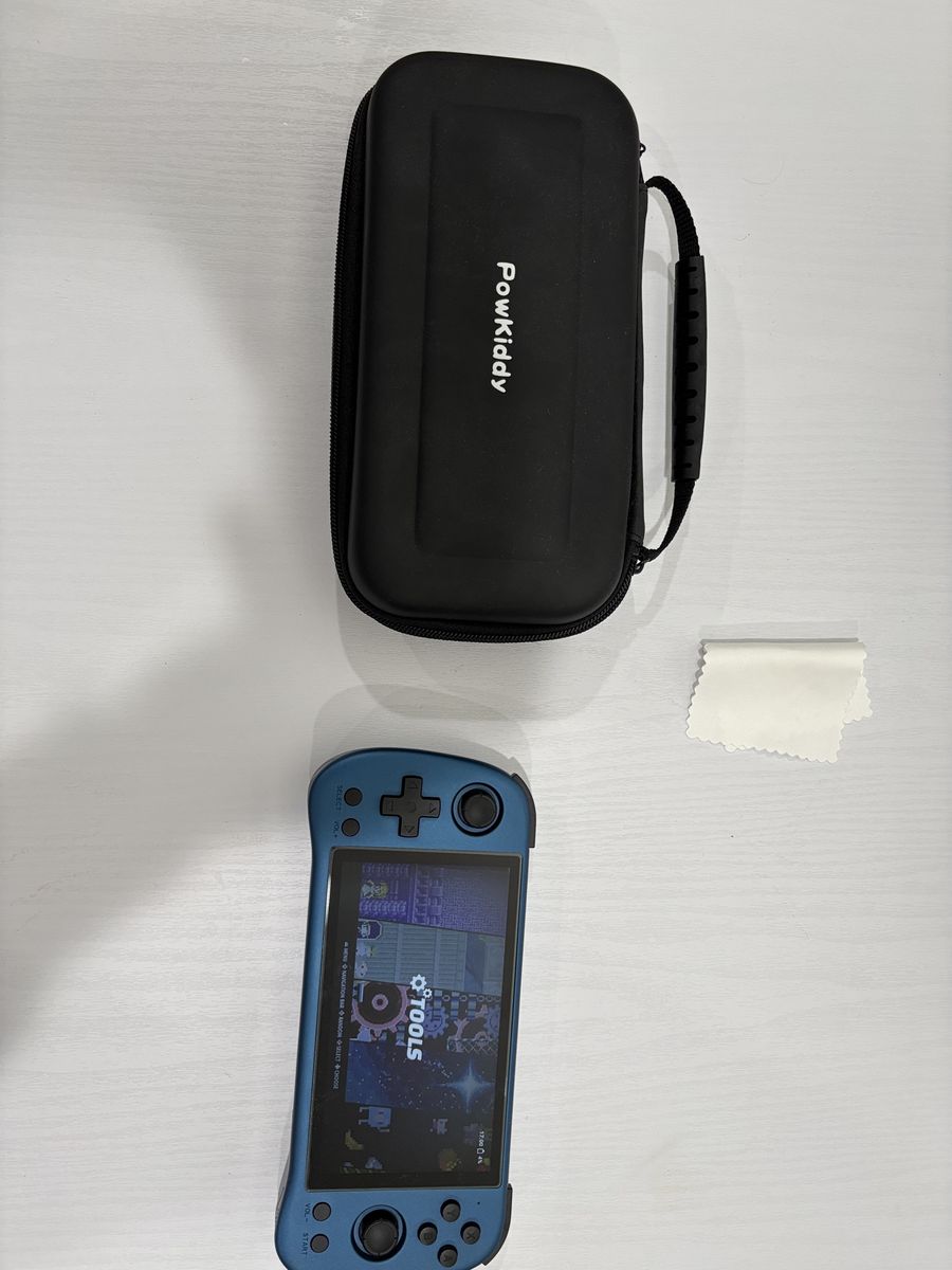 Powkiddy x55 - ROCKNIX & 192GB Total Storage