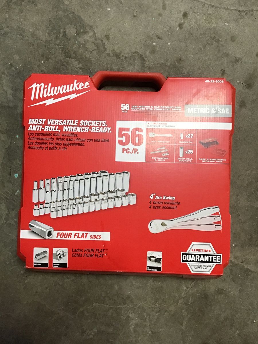 Milwaukee 56-Piece 3/8-Inch Drive Metric & SAE Mechanics Socket Set 48-22-9008