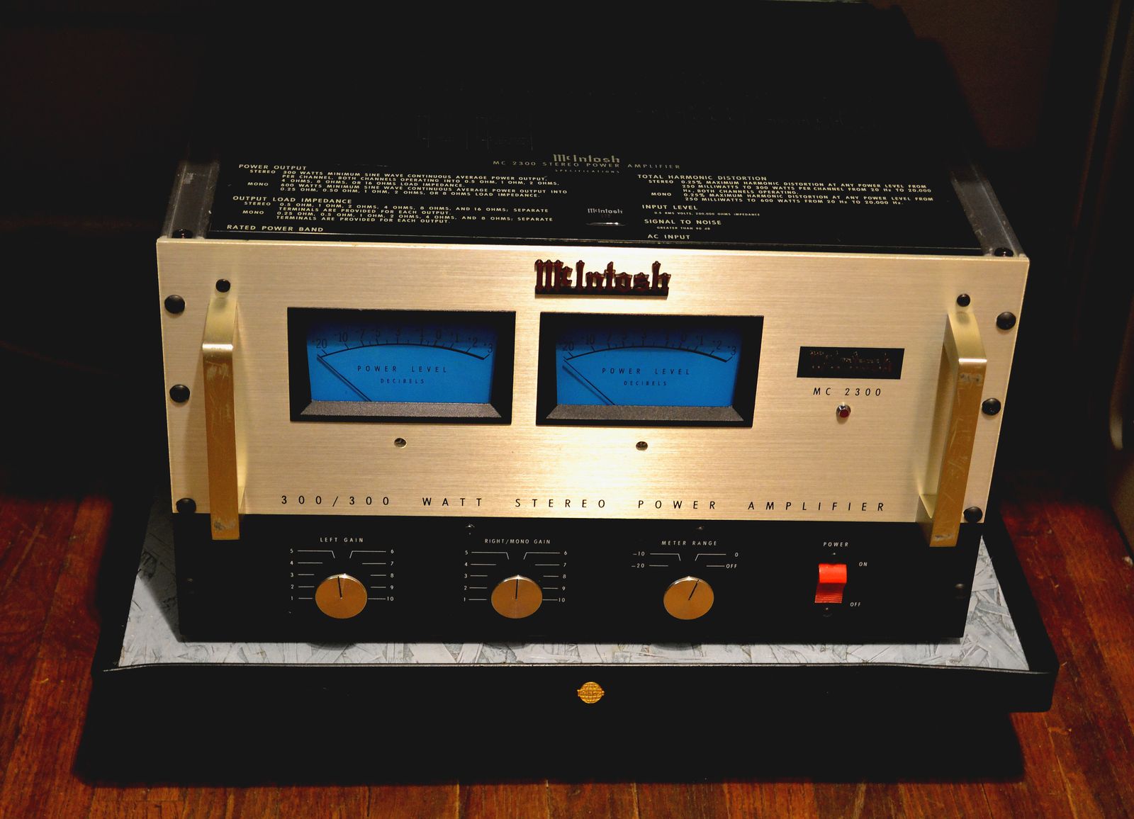 McIntosh MC-2300  vintage Audio Power Amplifier