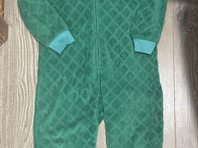 Boys hooded dinosaur pajamas