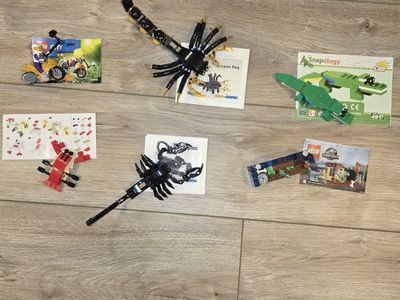 6 Mini Lego Sets $6
