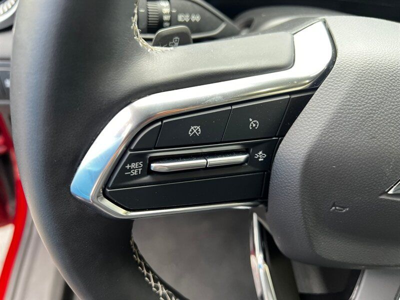 Main image 28