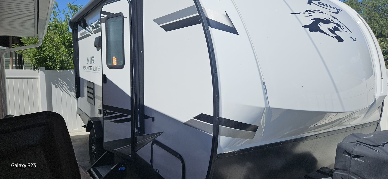 Camp trailer 2022 open range lite