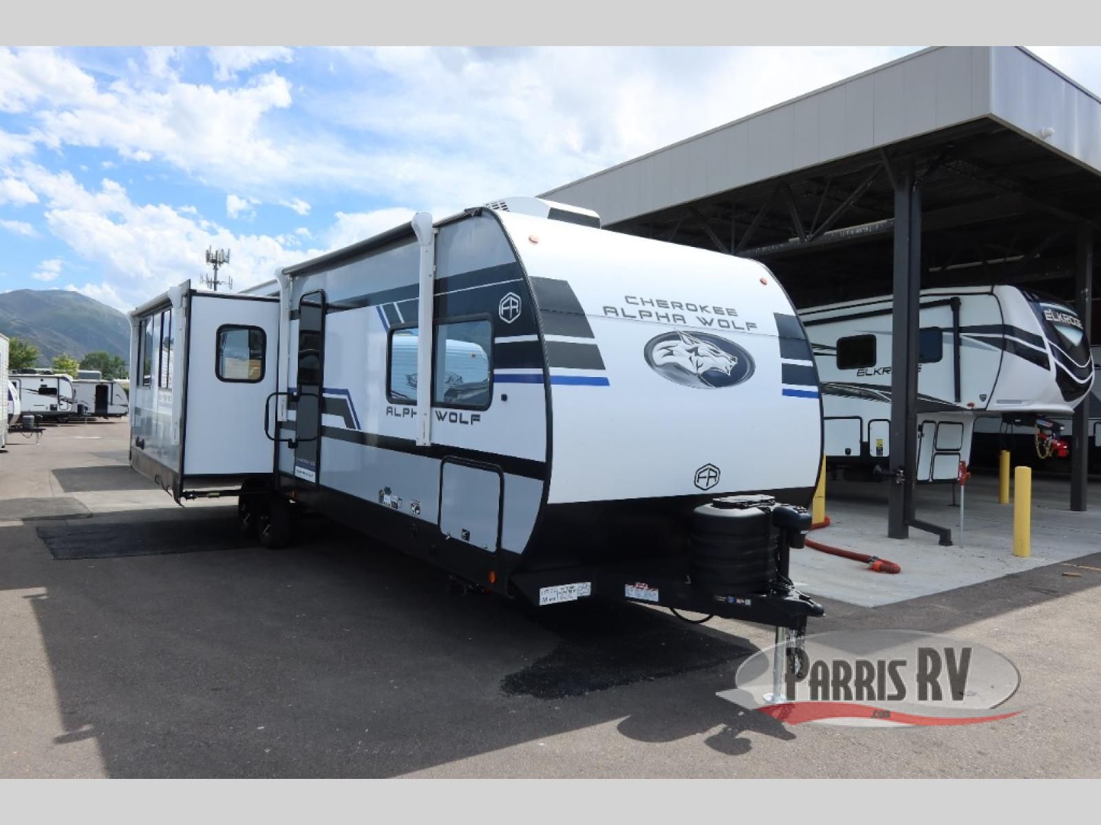 New 2026 Forest River RV Cherokee Alpha Wolf 28RLX
