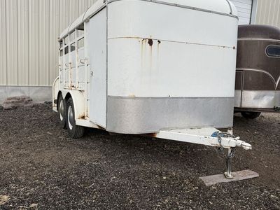 3 horse slant load trailer