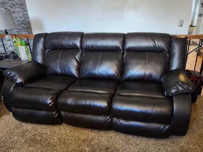 Power Reclining Leather Sofa