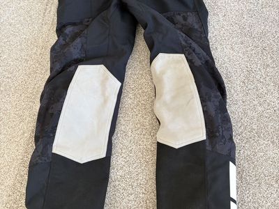 BMW Motorrad GS Rallye Air Pants. Black Cammo