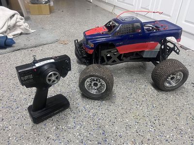 Hpi Savage X 4.6 Nitro Rtr Good Shape
