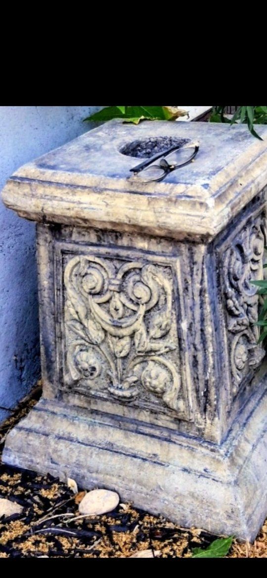 Main image 2