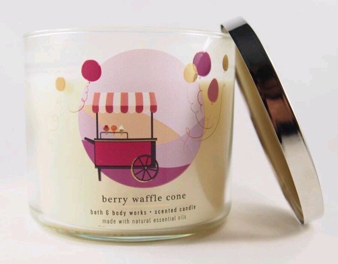 Updated 10/31 Variety of Bath & Body Works Candles