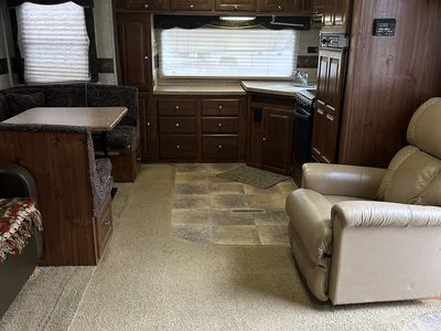 2013 Redwood Trailer