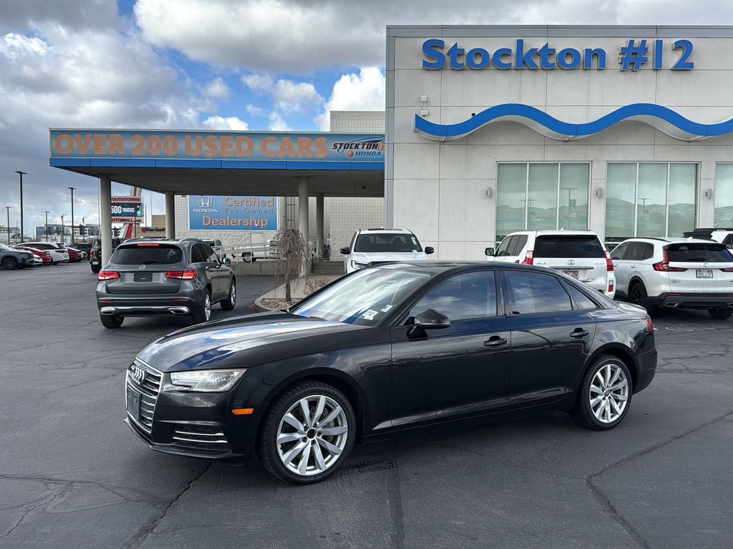 2017 AUDI A4 2.0T Premium