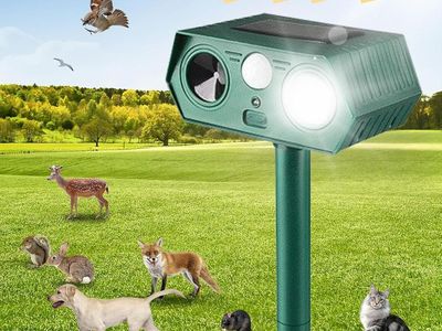NEW 2025 Solar Animal Repellent,Upgraded Ultrasonic Cat Repellent Outdoor,Waterproof Deer Deterrent 1 PACK