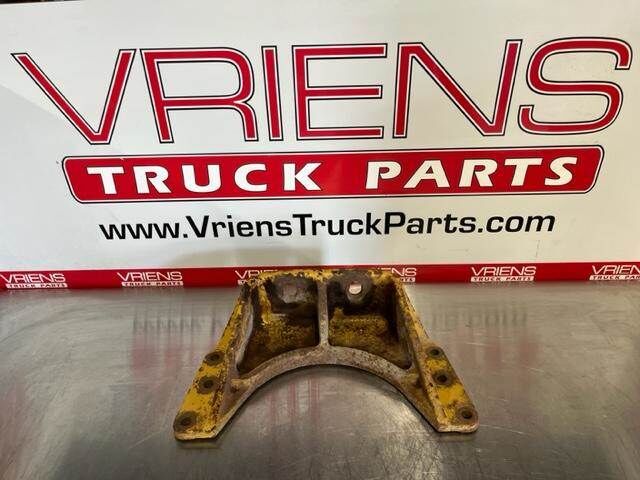 Caterpillar C15 Engine Mount