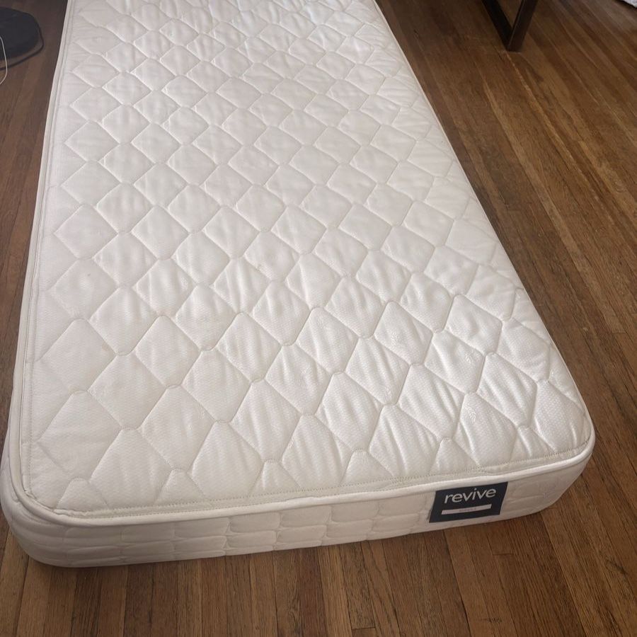 Twin mattress free