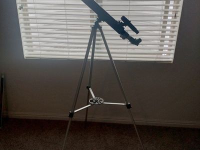 Telescope with tripod