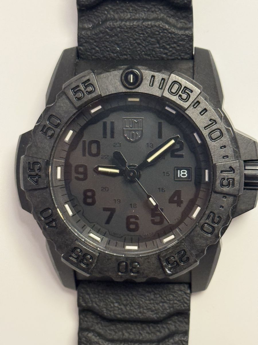 Luminox blackout watch series 3500 watch tritium