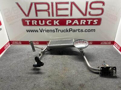 International Door Mirror