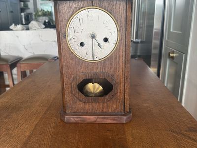 Antique, Battery Operated, Clock