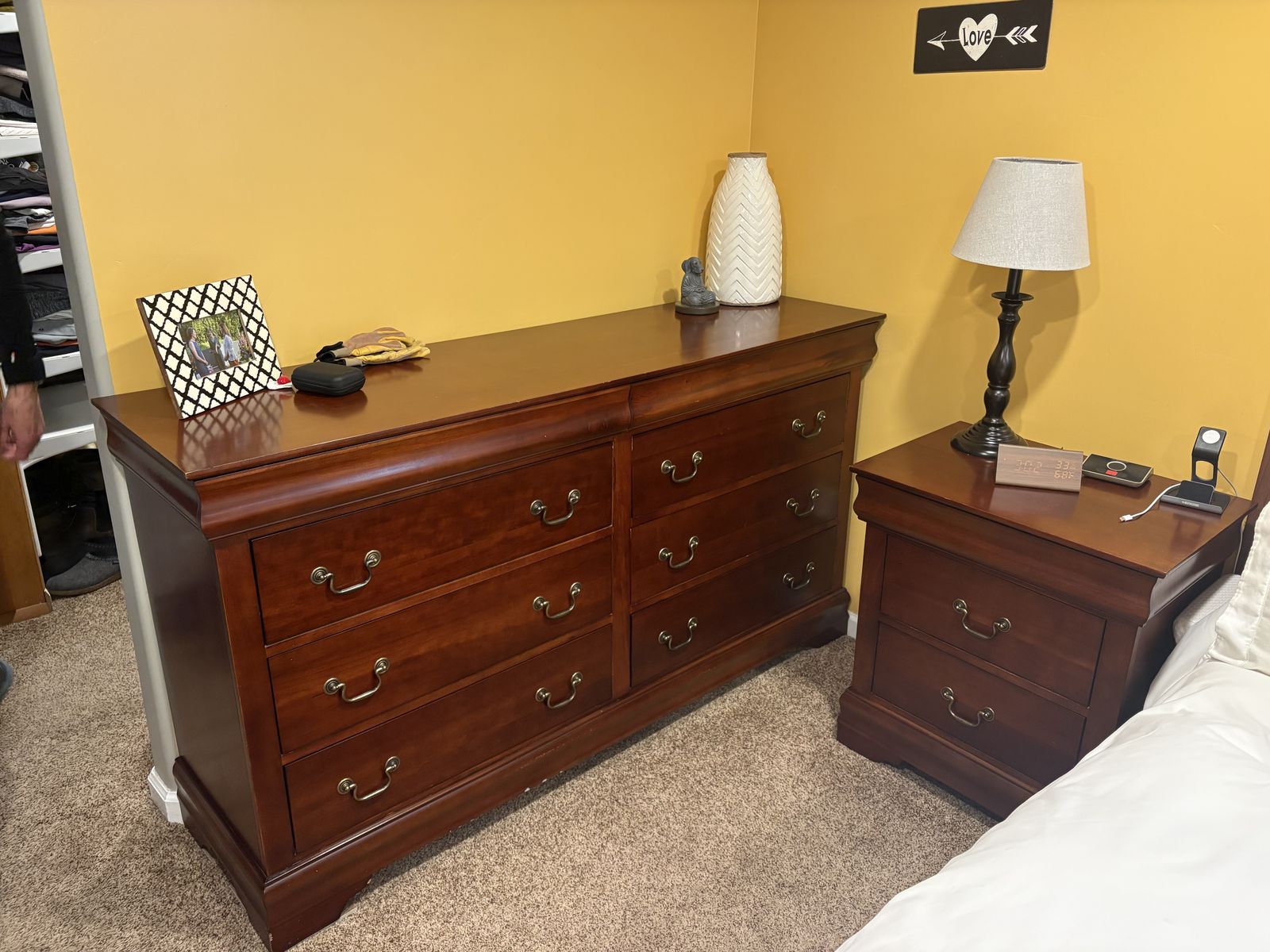 Bedroom Dresser Set
