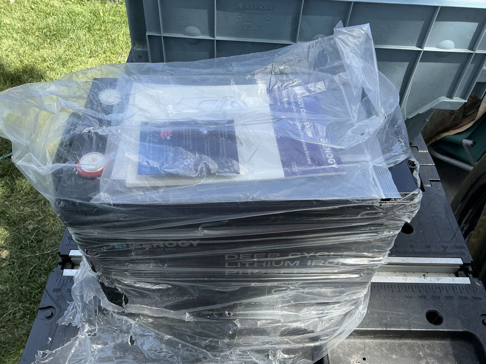New Renogy Lithium 12 volt 300 AH battery