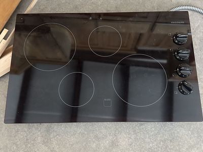 Frigidaire cooktop