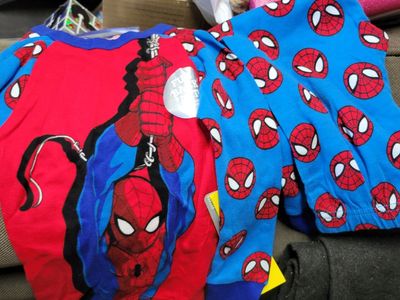 Spiderman Jamas sz 8 and sz4 free