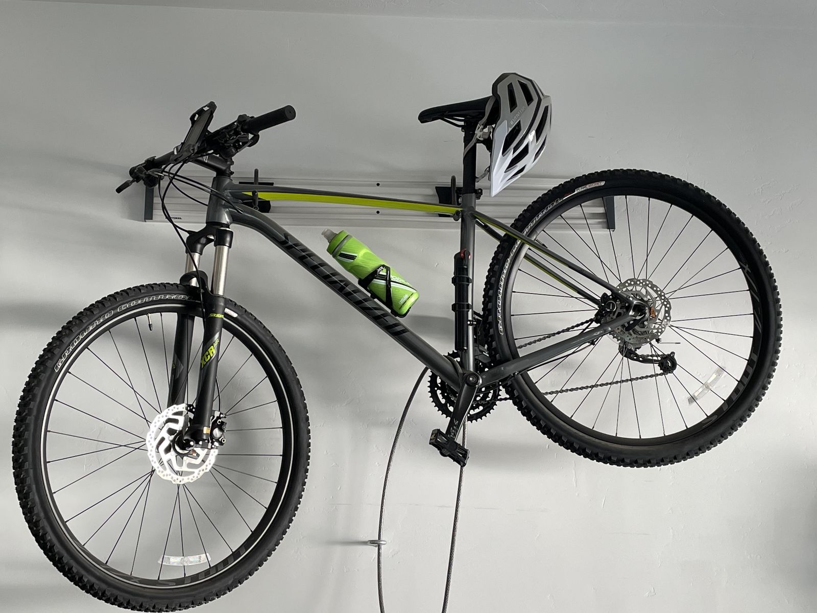 TWO!! Specialized BS 18 Rockhopper-E